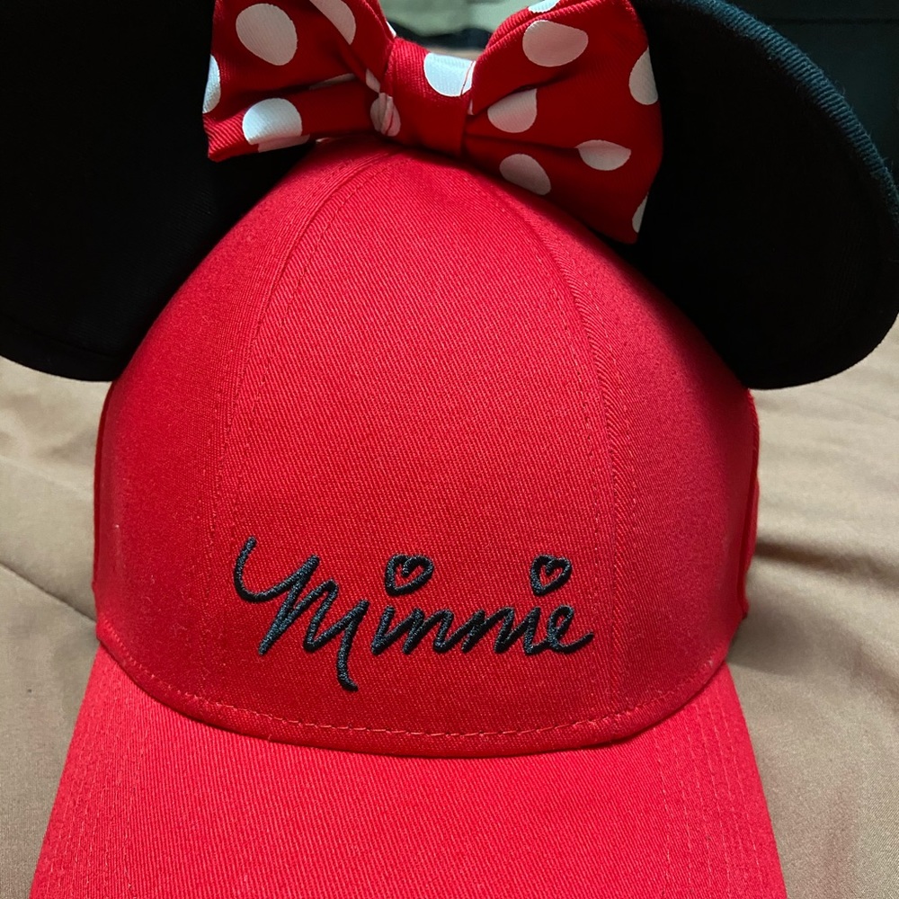 SnapBack Minnie Mouse hat
